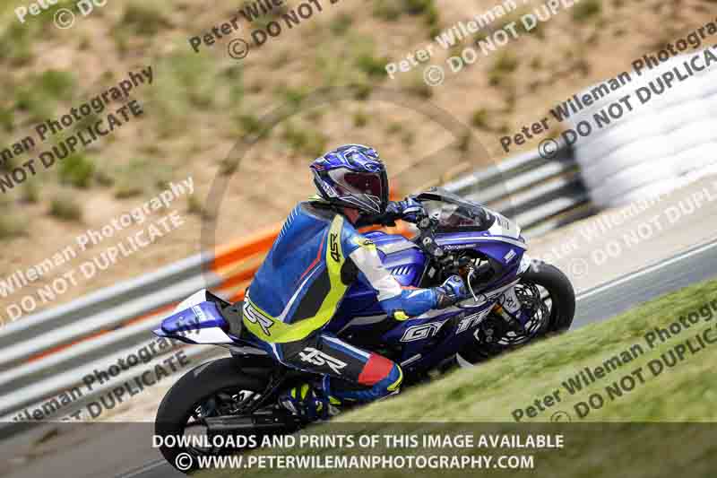 cadwell no limits trackday;cadwell park;cadwell park photographs;cadwell trackday photographs;enduro digital images;event digital images;eventdigitalimages;navarra;no limits trackdays;peter wileman photography;racing digital images;trackday digital images;trackday photos